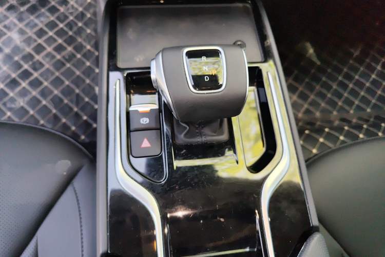 Used Hongqi E-QM5 2024 560km PLUS Gear Lever