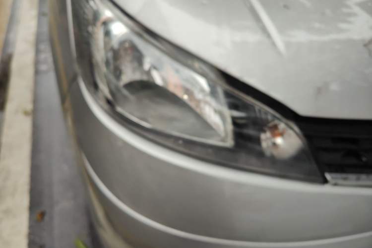 Used Nissan NV200 2012 1.6L 232 Seats Luxury Version Right Front Headlight