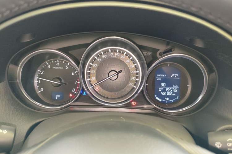 Used Mazda CX-5 2015 2.0L Automatic Two-Wheel Drive Urban Version
