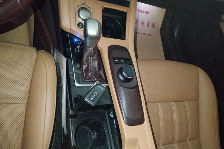 Used Lexus ES 2015 200 Elite Edition
