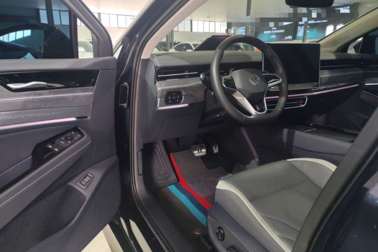 Used Volkswagen ID.7 VIZZION 2024 PRO Model Driver Seat