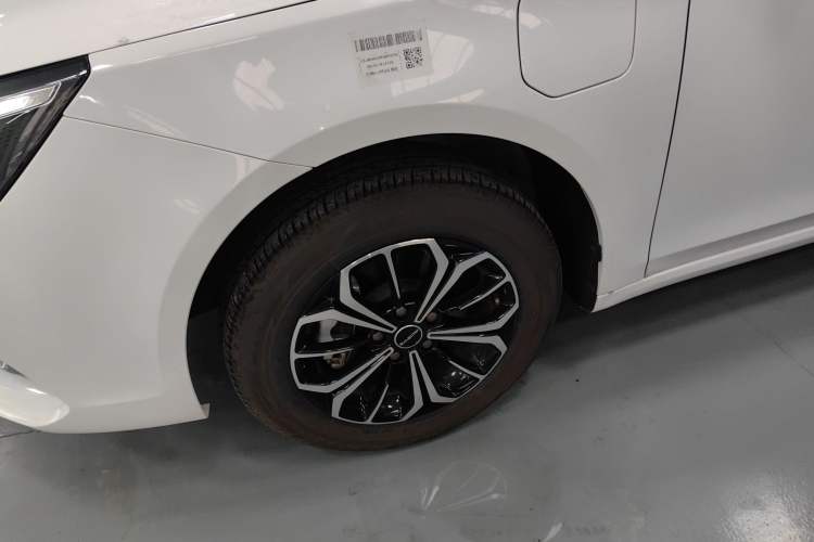 Used Roewe i6 MAX New Energy 2023 EV 420 Skyroof Special Edition
