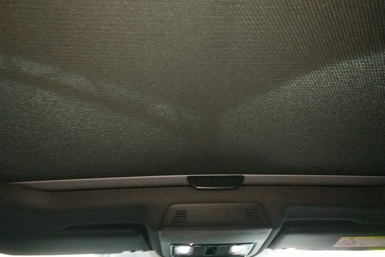 Used Volkswagen Golf 2023 Facelift 280TSI DSG R-Line Lite