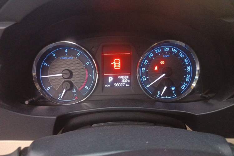 Used Toyota Corolla 2014 1.6L CVT GL-i Instrument Cluster