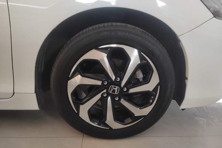 Used Honda Accord 2016 2.4L Prestige Edition
