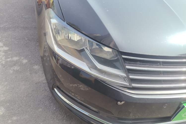 Used Volkswagen Lavida 2015 1.6L Manual Comfort Edition
