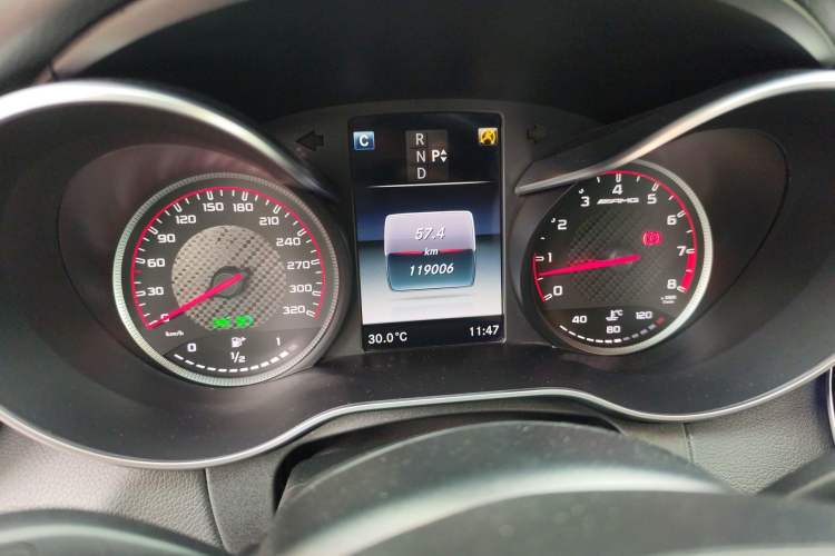 Used Mercedes-Benz C-Class AMG 2015 AMG C 63 S Odometer Close Up