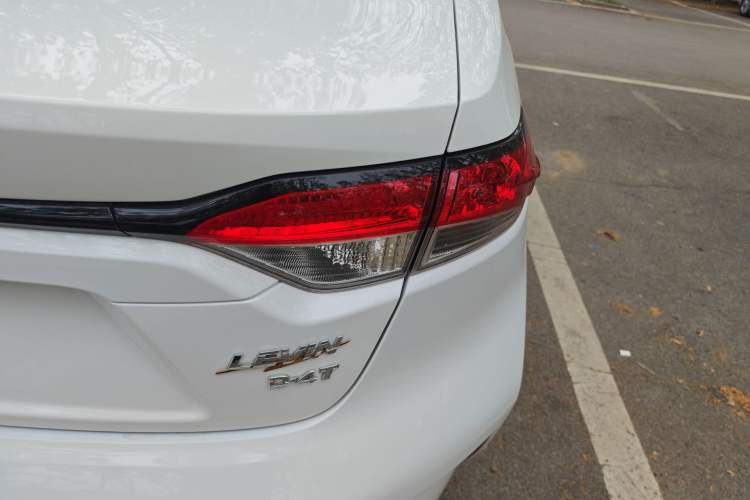 Used Toyota Levin 2023 185T CVT Luxury Edition Right Rear Taillight