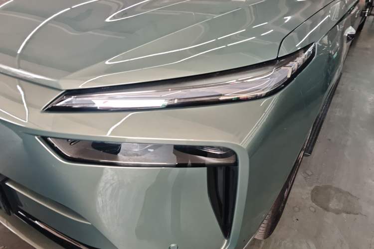 Used Wey Lanshan 2025 Four-Wheel Drive Ultra Left Front Headlight