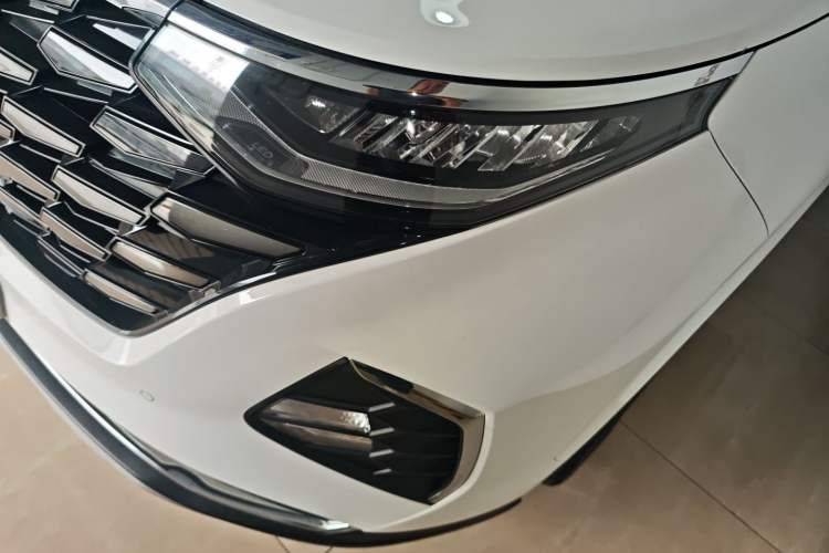 Used Hyundai Custo 2021 380TGDi Smart Luxury Premium LUX Left Front Headlight