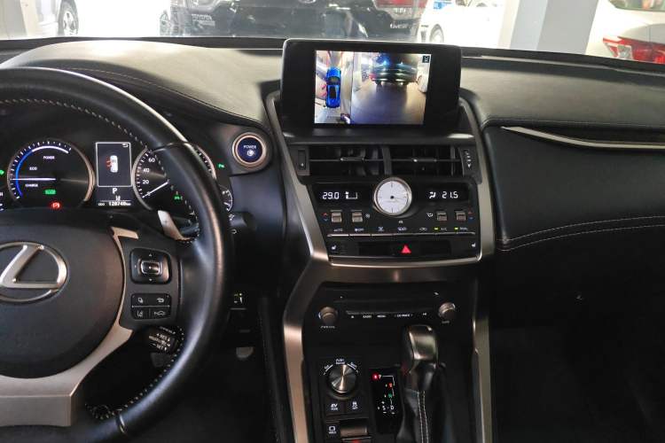 Used Lexus NX 2018 300h All-Wheel-Drive FENGZHI Edition China V Emission Standard