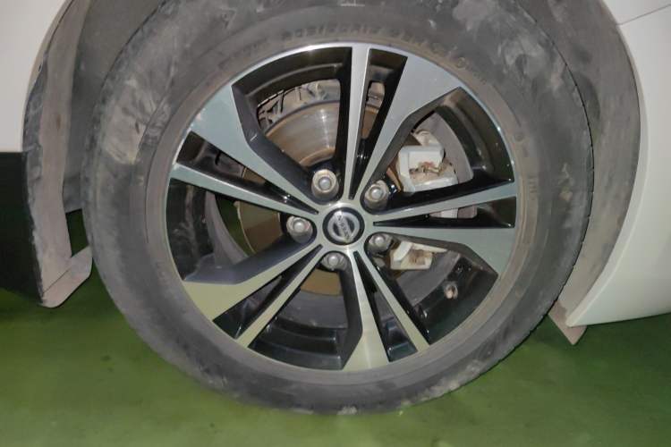 Used Nissan Sylphy 2020 1.6L XL CVT Smart Enjoyment Edition Right Front Wheel Hub