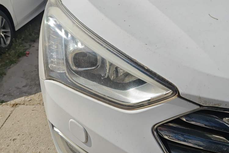 Used Hyundai Grand SantaFe 2013 3.0L 7-Seater 4x4 Flagship Edition
