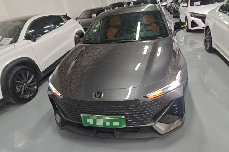 Used CHANGAN UNI-V iDD 2023 Zhidian iDD 1.5T 113km Smart & Fun Version (Rapid Edition) Front