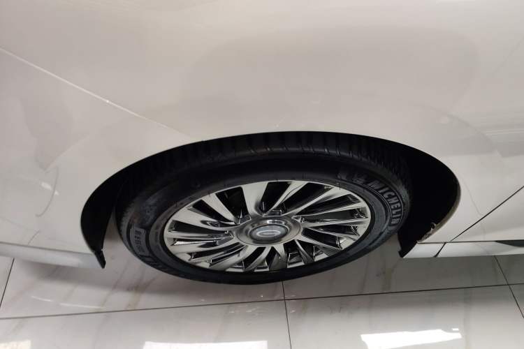 Used GAC Trumpchi M8 2023 Zongshi Series Dual-Motor YuZun Edition