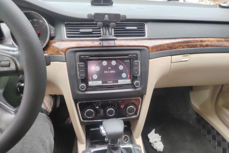 Used Skoda Superb 2012 1.8TSI Automatic Elegant Edition
