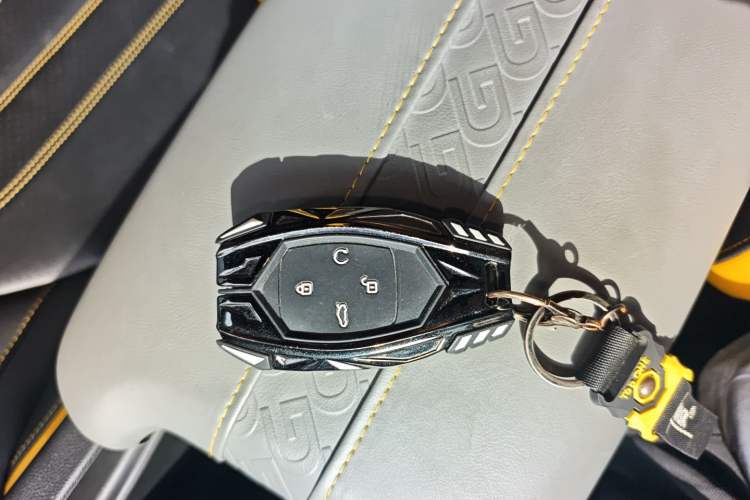 Used GAC Trumpchi EMPOW 2023 270T DCT J16 Version