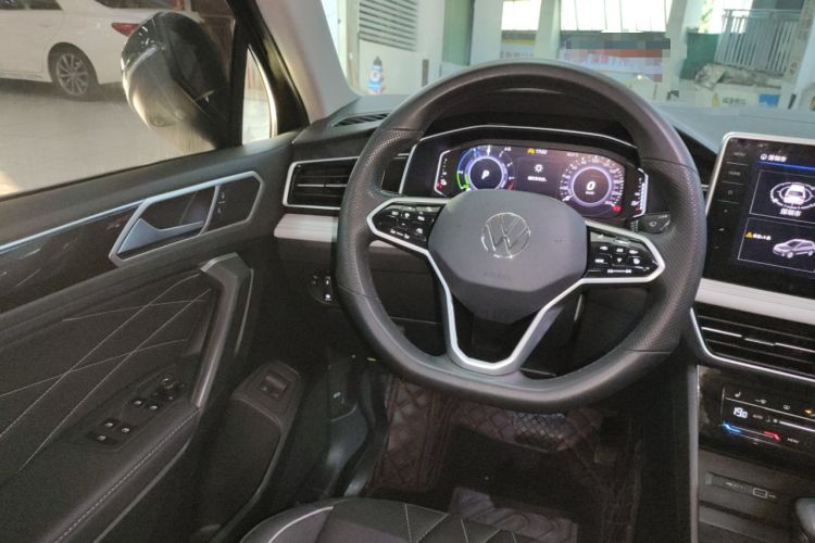 Used Volkswagen Tiguan L New Energy 2023 430 PHEV Plug-in Hybrid Prestige Edition
