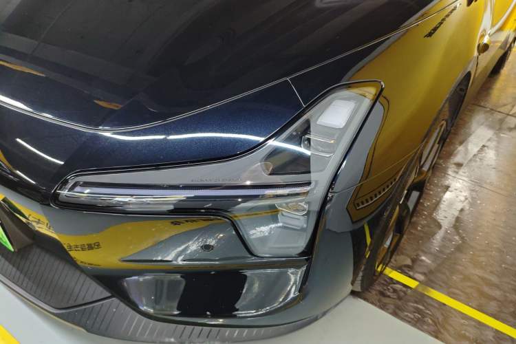 Used XPeng MONA M03 2025 600 with Ultra-Long Range Max Left Front Headlight