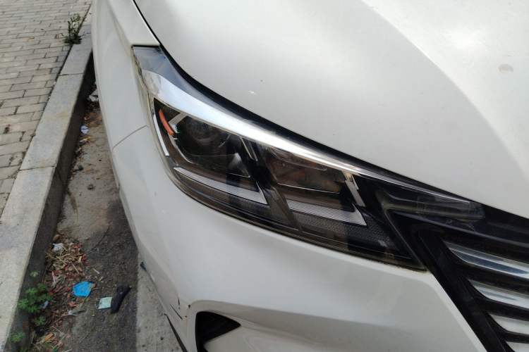 Used CHANGAN CS15 2019 1.5L Manual Entry-Level Version China VI Standard Right Front Headlight