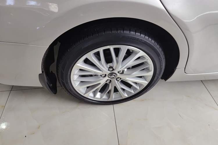 Used Toyota Camry 2019 2.5G Luxury Edition China VI Standard