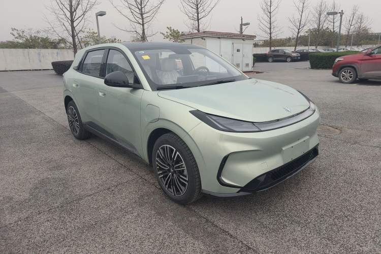 Used ARCFOX T1 2025 Model 425 PLUS
