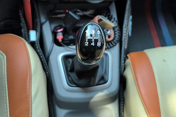 Used BAIC Weiwang M20 2014 1.5L Comfort Version BJ415B
