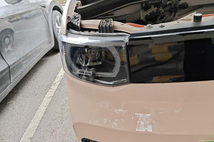 Used Wuling Hongguang MINIEV 2021 Macaron Fashion Model Lithium Iron Phosphate