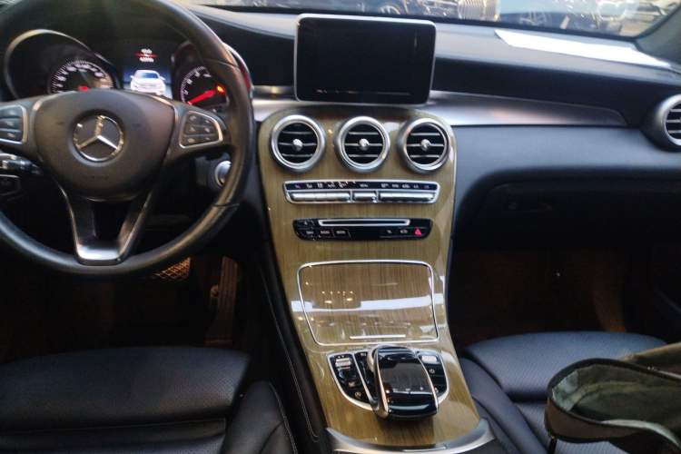 Used Mercedes-Benz GLC Coupe 2019 GLC 260 4MATIC Coupe SUV