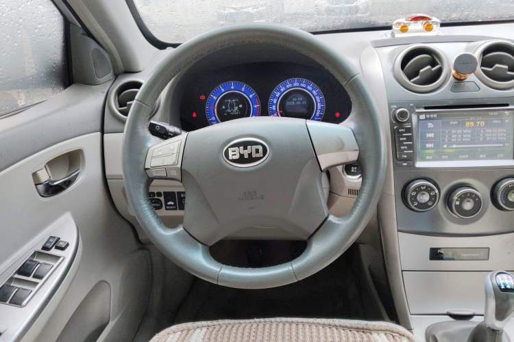 Used BYD G3 2011 Smart Tech Version 1.5L Manual Luxury Edition Steering Wheel