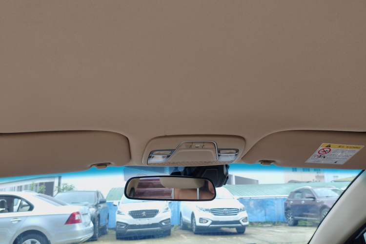 Used Geely Auto Emgrand 2018 1.5L CVT Luxury Model Headliner