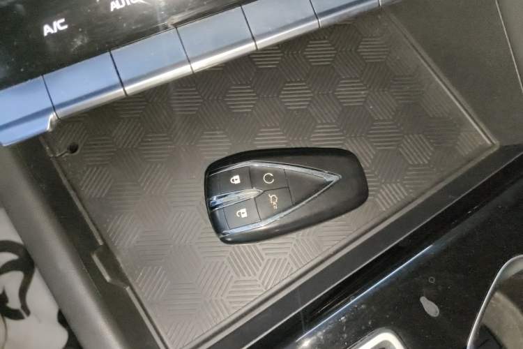 Used Changan Eado 2022 PLUS Blue Whale NE 1.4T GDI DCT Prestige Edition