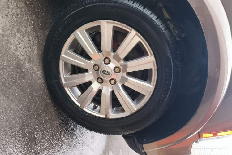 Used Land Rover Discovery 2010 5.0 V8 HSE Gasoline Model
