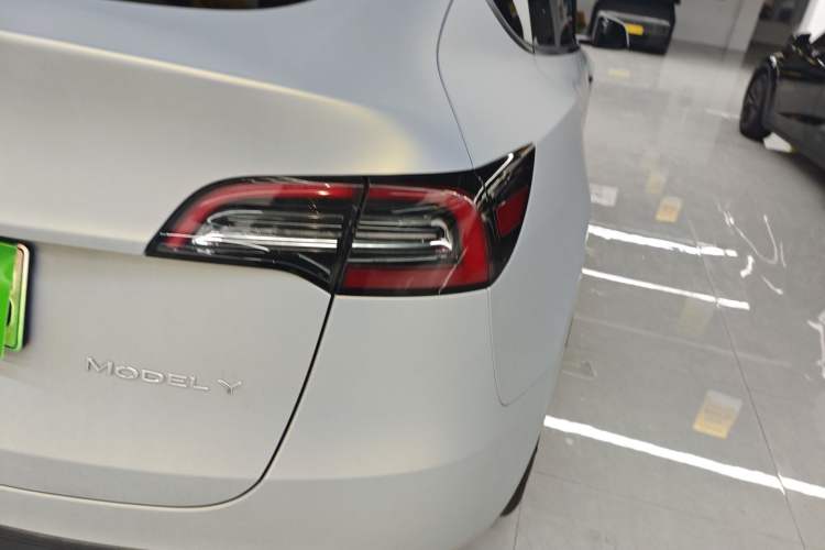 Used Tesla Model Y 2024 Rear-Wheel-Drive Version