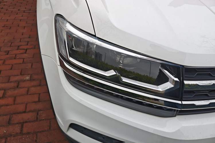 Used Volkswagen Tharu 2019 280TSI Two-Wheel Drive Luxury Version China VI Standard Right Front Headlight