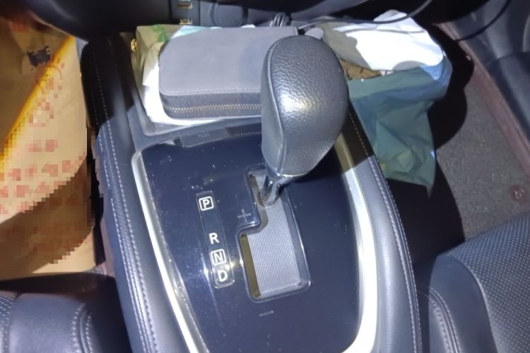 Used Nissan X-Trail 2014 2.5L CVT Luxury Edition 4WD
