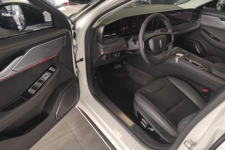 Used Lincoln Z 2025 2.0T Zunyue Edition
