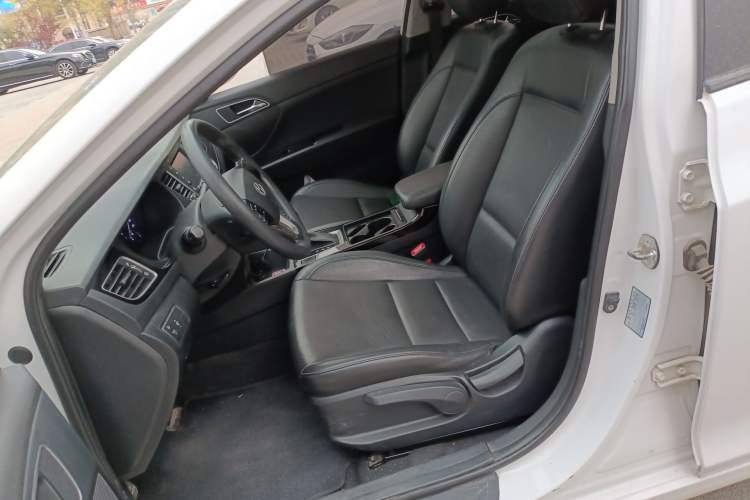 Used Hyundai Mistra 2016 1.8L Automatic Smart GLS Left Front Seat