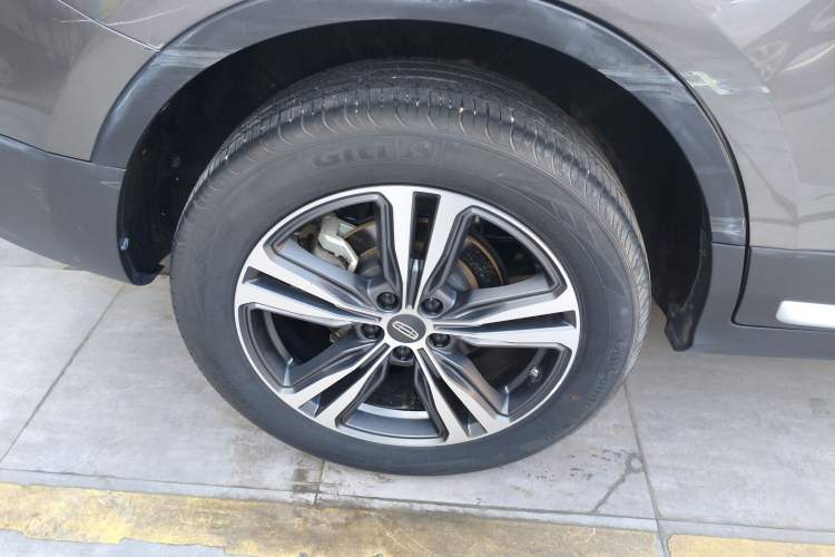 Used Geely Auto Emgrand X7 Sport 2022 1.8TD DCT Zhiya Trim