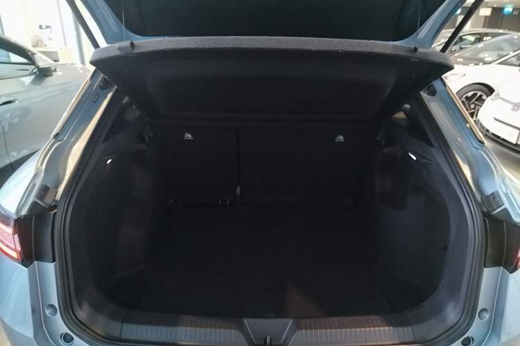 Used Volkswagen ID.4 X 2025 Smart Version Pure & Intelligent Enjoyment Edition
