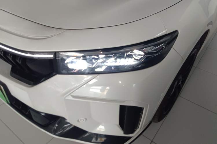 Used VOYAH FREE 2025 318 318 km Rear-Drive Touring Edition
