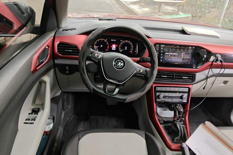 Used Volkswagen T-Cross 2020 280TSI DSG Luxury Edition Steering Wheel