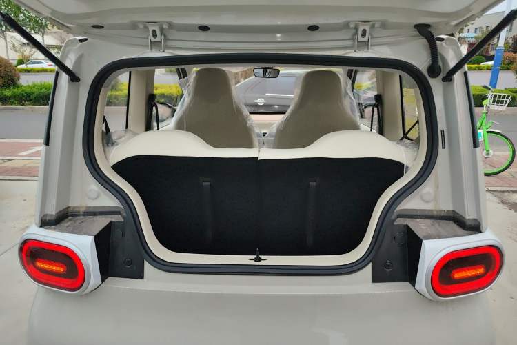 Used Wuling Hongguang MINIEV 2024 3rd Generation 215km Youth Edition Trunk
