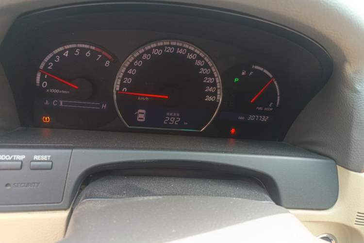 Used Toyota Crown 2007 2.5L Royal Special Edition Instrument Cluster