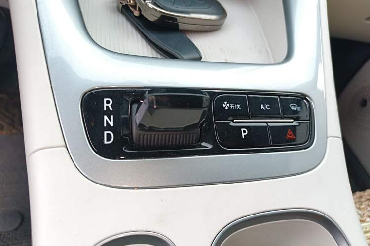 Used Geely Galaxy Geome 2025 310km Dream Edition Gear Lever