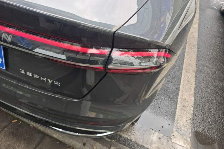 Used Lincoln Z 2025 2.0T Prestige Edition Right Rear Taillight