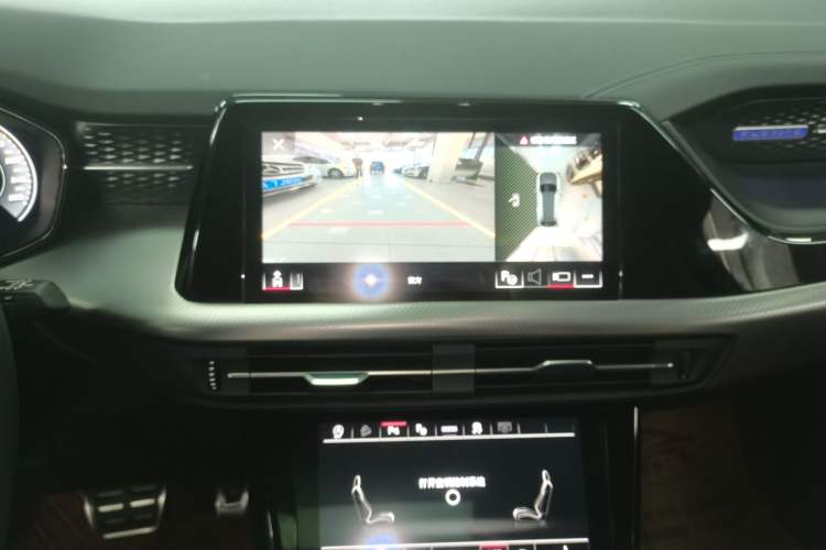 Used Audi Q6 2023 50 TFSI quattro Xingyun Edition Flying Rider Package
