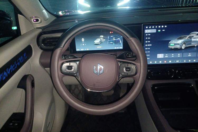 Used Leapmotor C11 2024 All-Electric 580 Luxury Edition
