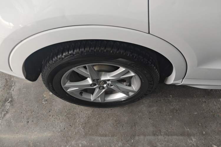 Used Audi Q3 2018 30th Anniversary Edition 30 TFSI Fashion Model Exterior 5