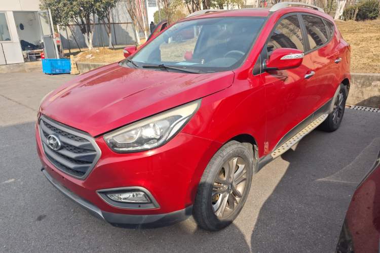 Used Hyundai ix35 2013 2.0L Automatic Two-Wheel Drive Smart GLS China V Standard